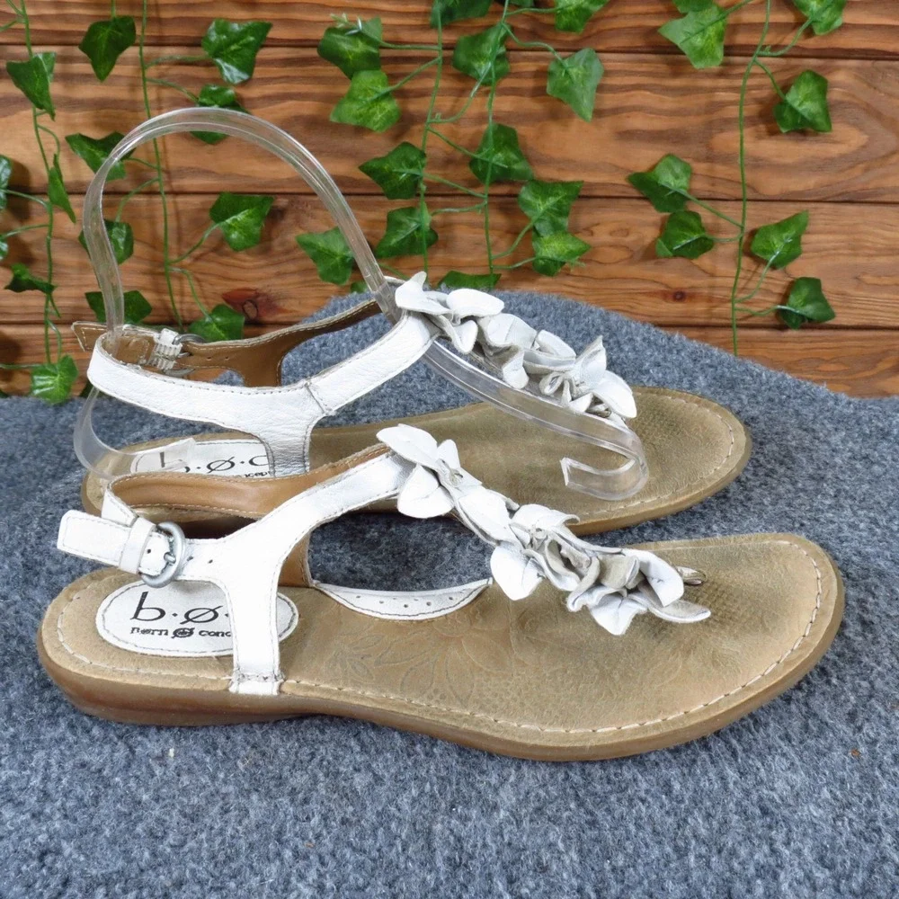 b.o.c. Born Concept Women‎ Thong Sandals Size 6 Casual Floral White Leather